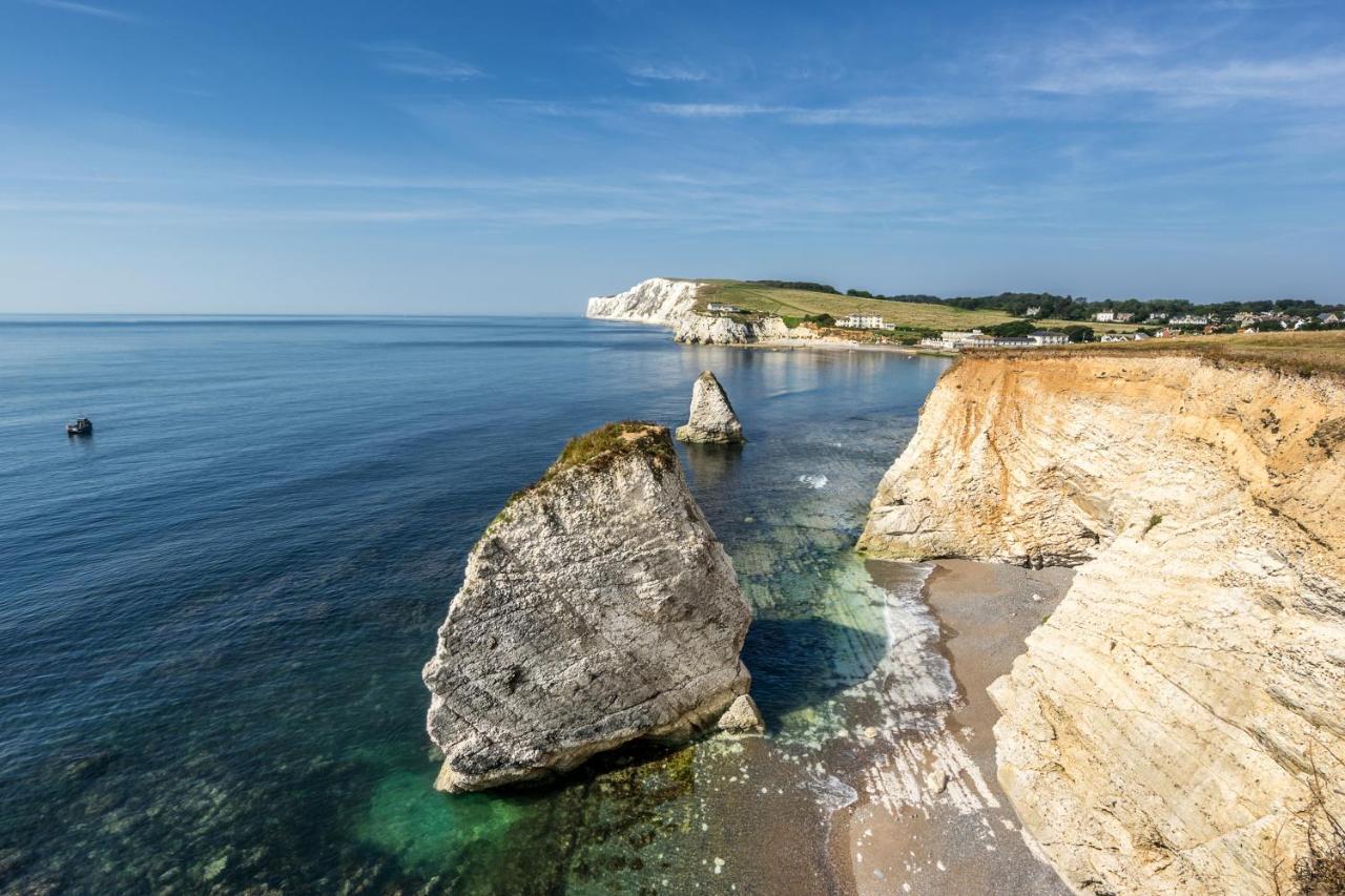 Chalet 56 Sandown Bay Holiday Centre Generous Money Off Ferry Crossing & Special Offer Until End Of June, September And Halloween Deals Now On Exterior photo